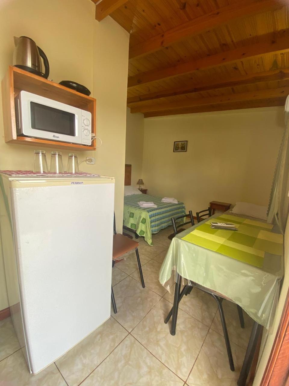 Apartamentos Centricos Пуэрто-Игуасу Экстерьер фото