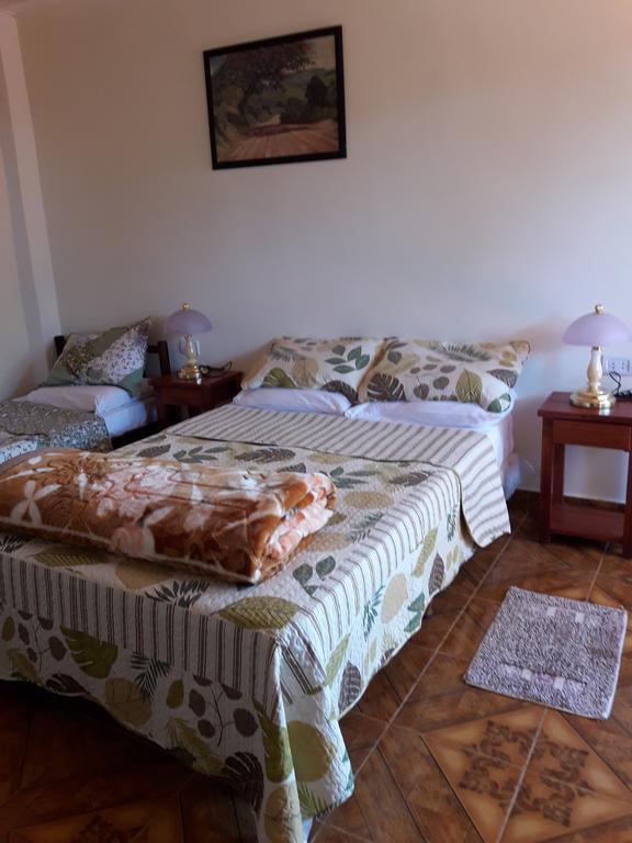 Apartamentos Centricos Пуэрто-Игуасу Экстерьер фото